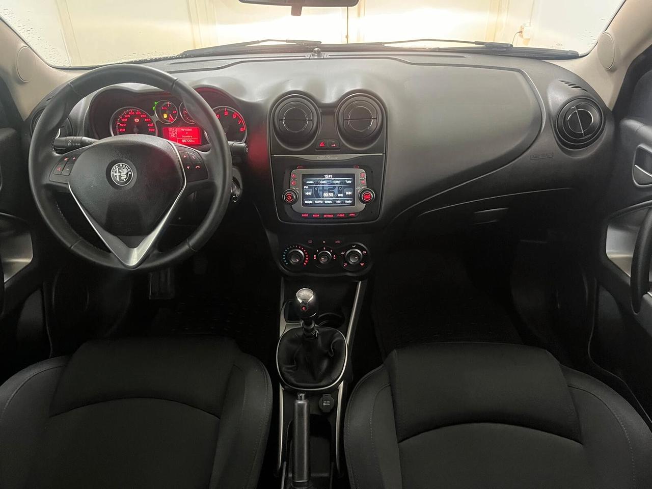 Alfa Romeo MiTo 1.4 78cv Urban COME NUOVA X NEOPATENTATI