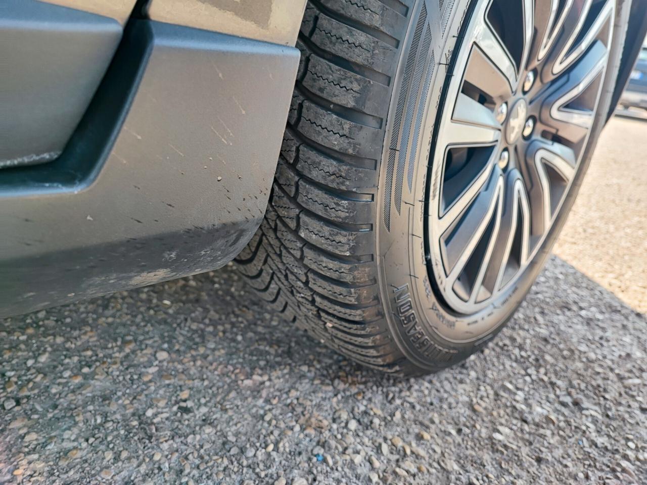 Peugeot 2008 BlueHDi 100 S&S Allure