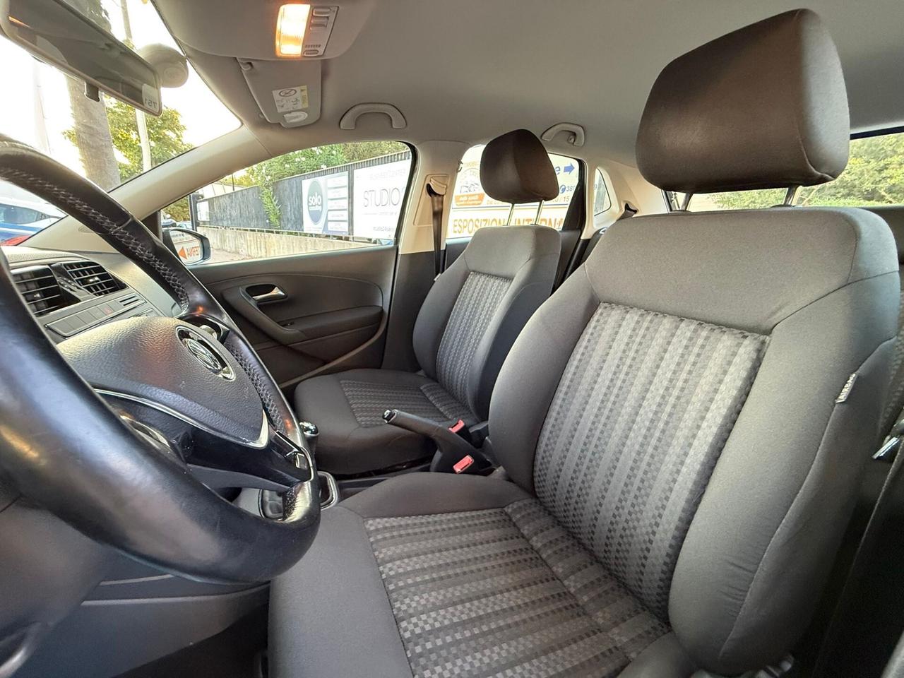 Volkswagen Polo 1..0 Benz. Km. 52.000 NEOPATENTATI