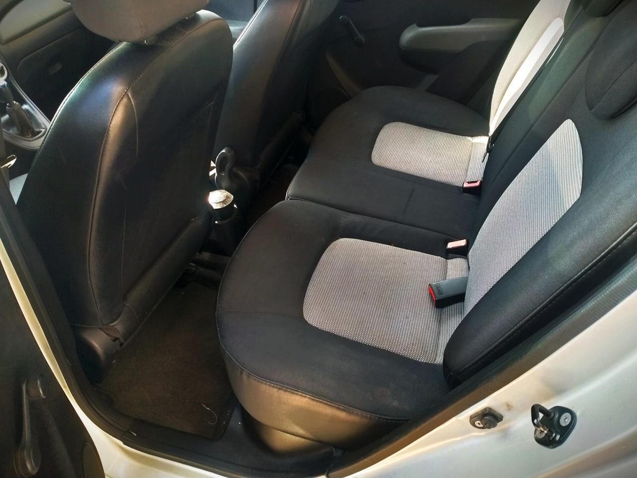 Hyundai i10 1.1 12V BlueDrive GPL Active - 2010