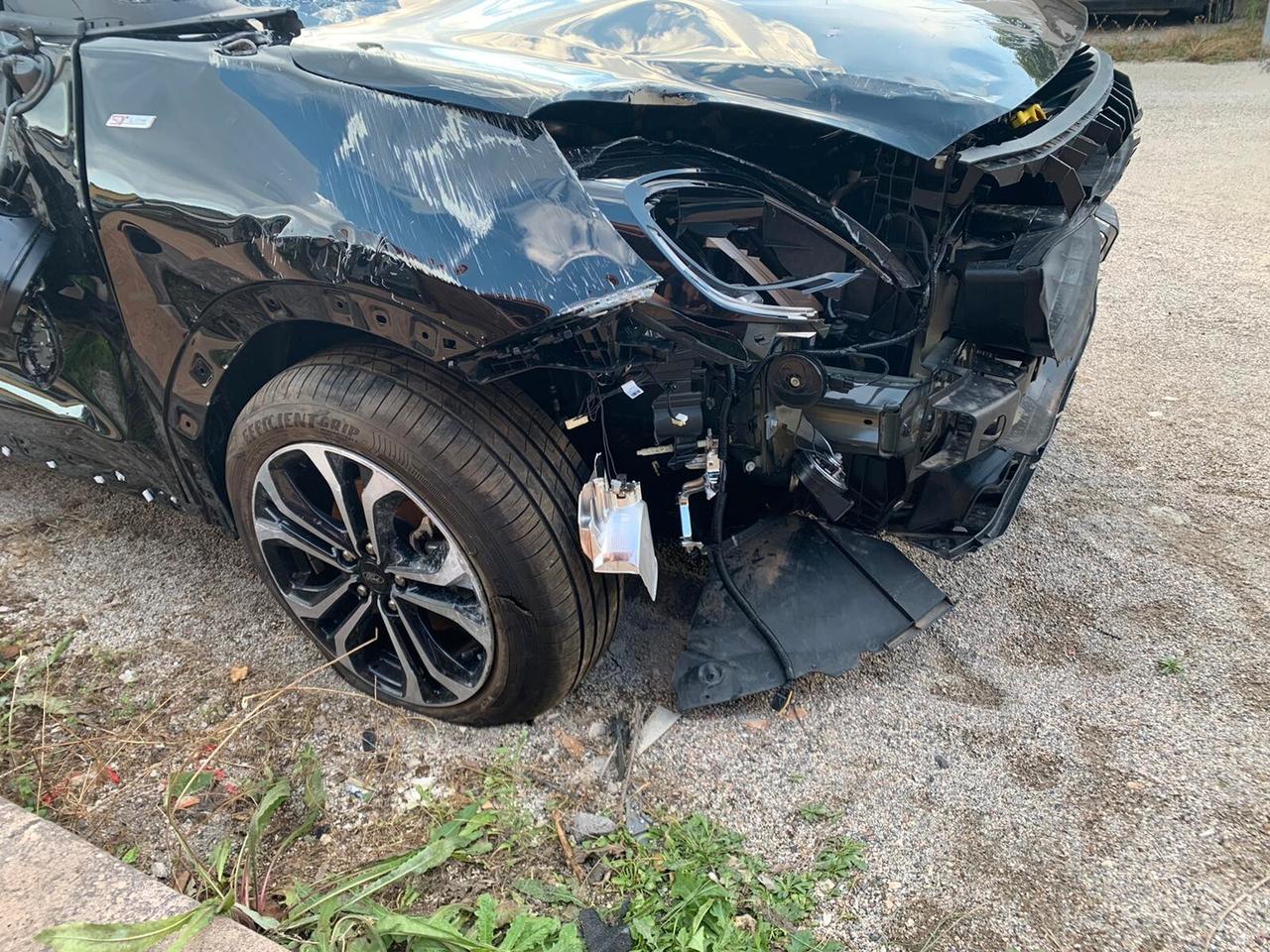 Ford Puma 1.0 EcoBoost Hybrid 125 CV S&S ST-Line INCIDENTATA