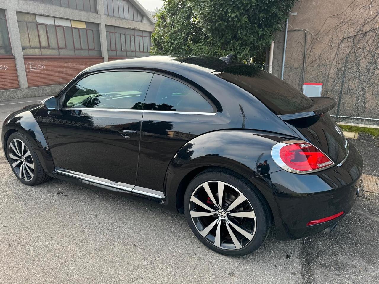 Volkswagen Maggiolino 2.0 TSI DSG Sport