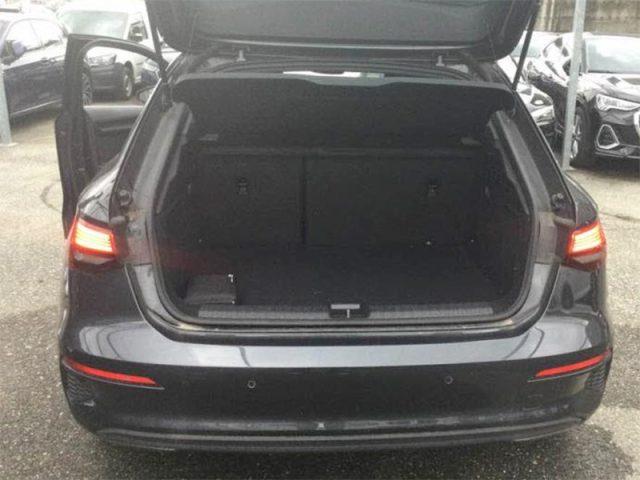 AUDI A3 SPB 30 g-tron S-tronic Business NAVI, VIRTUAL, LED