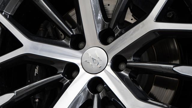 MASERATI Ghibli V6 Diesel Granlusso IVA ESPOSTA