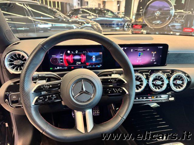 MERCEDES-BENZ A 180 Automatic 4p. AMG Line Premium