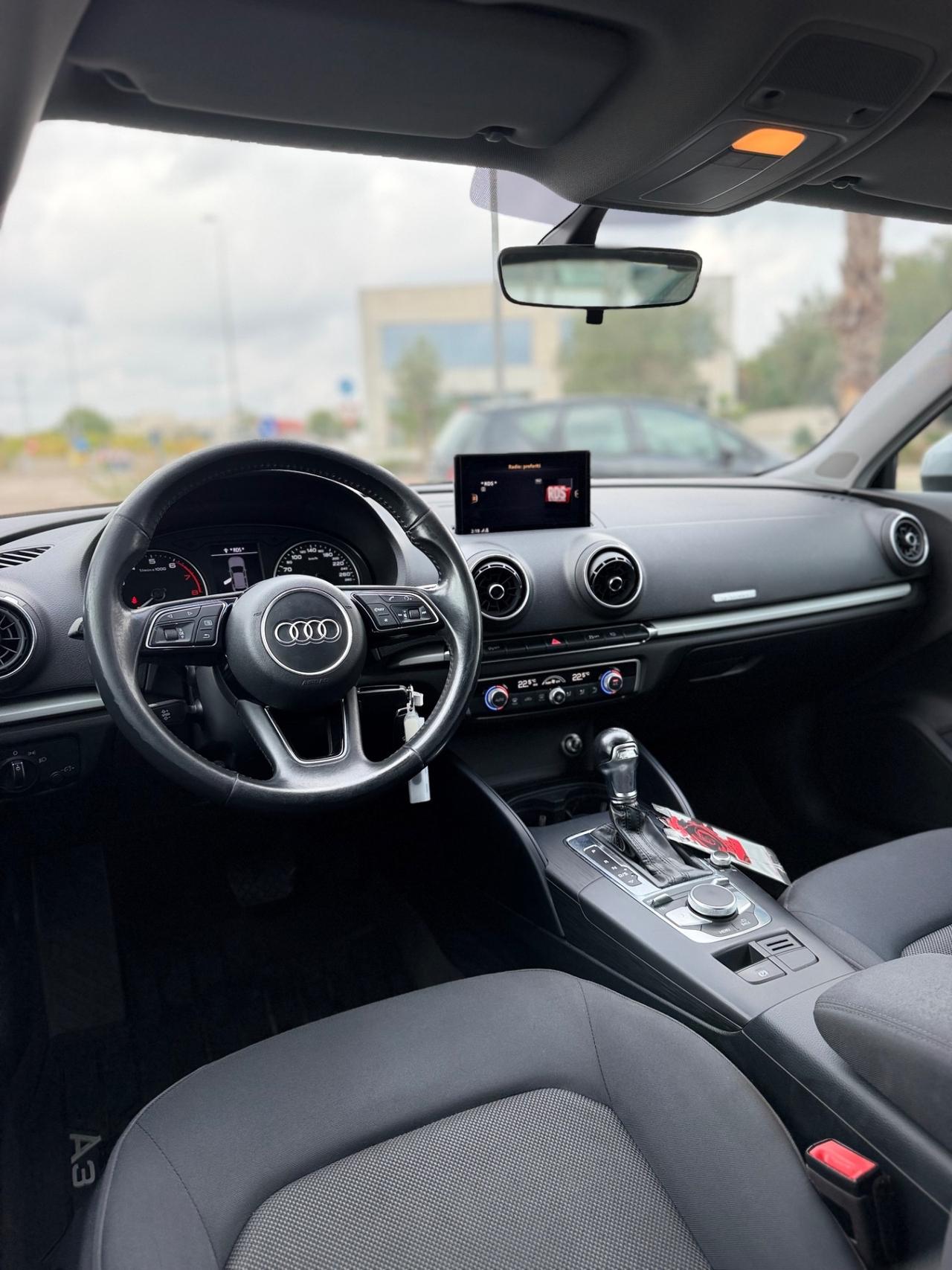 Audi A3 SPB 30 g-tron S tronic Sport