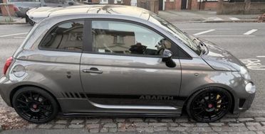 Abarth 595 1.4 Turbo T-Jet 180 CV Competizione