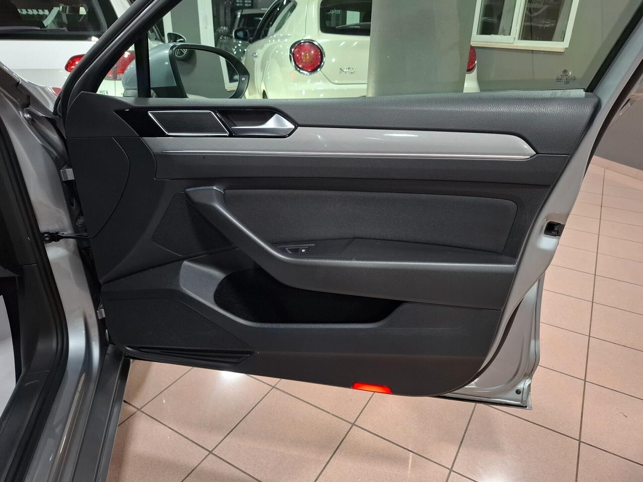 Volkswagen Passat 2.0 TDI EVO DSG