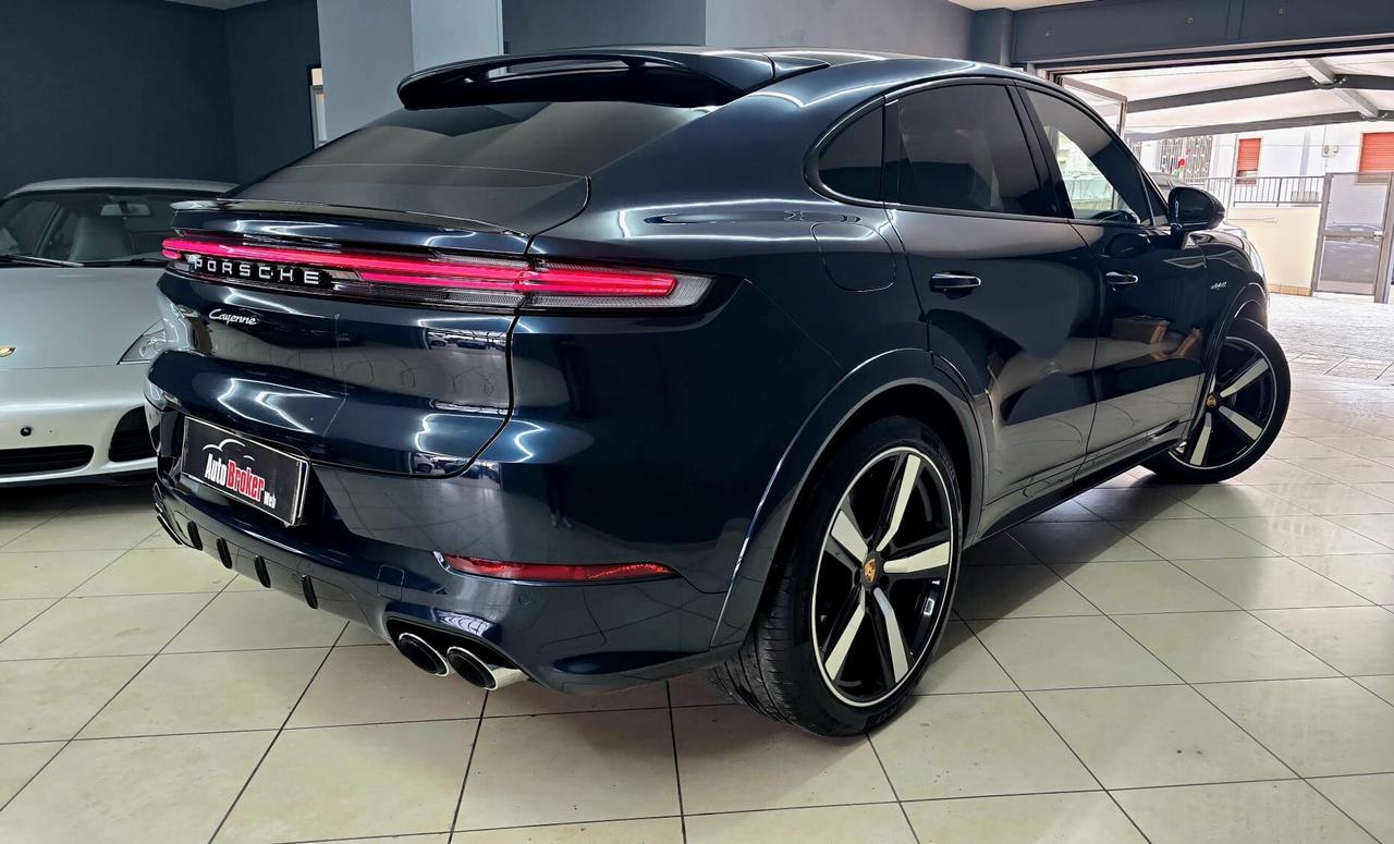 PORSCHE CAYENNE COUPE FACELIFT 3.0 E-HYBRID 470cv