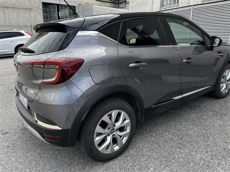 Renault Captur 1.6 E-Tech phev Intens 160cv auto my21