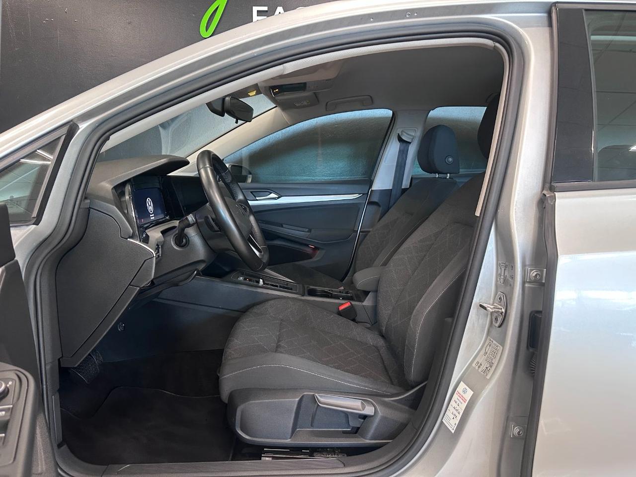Volkswagen Golf 1.0 etsi evo Life 110cv dsg