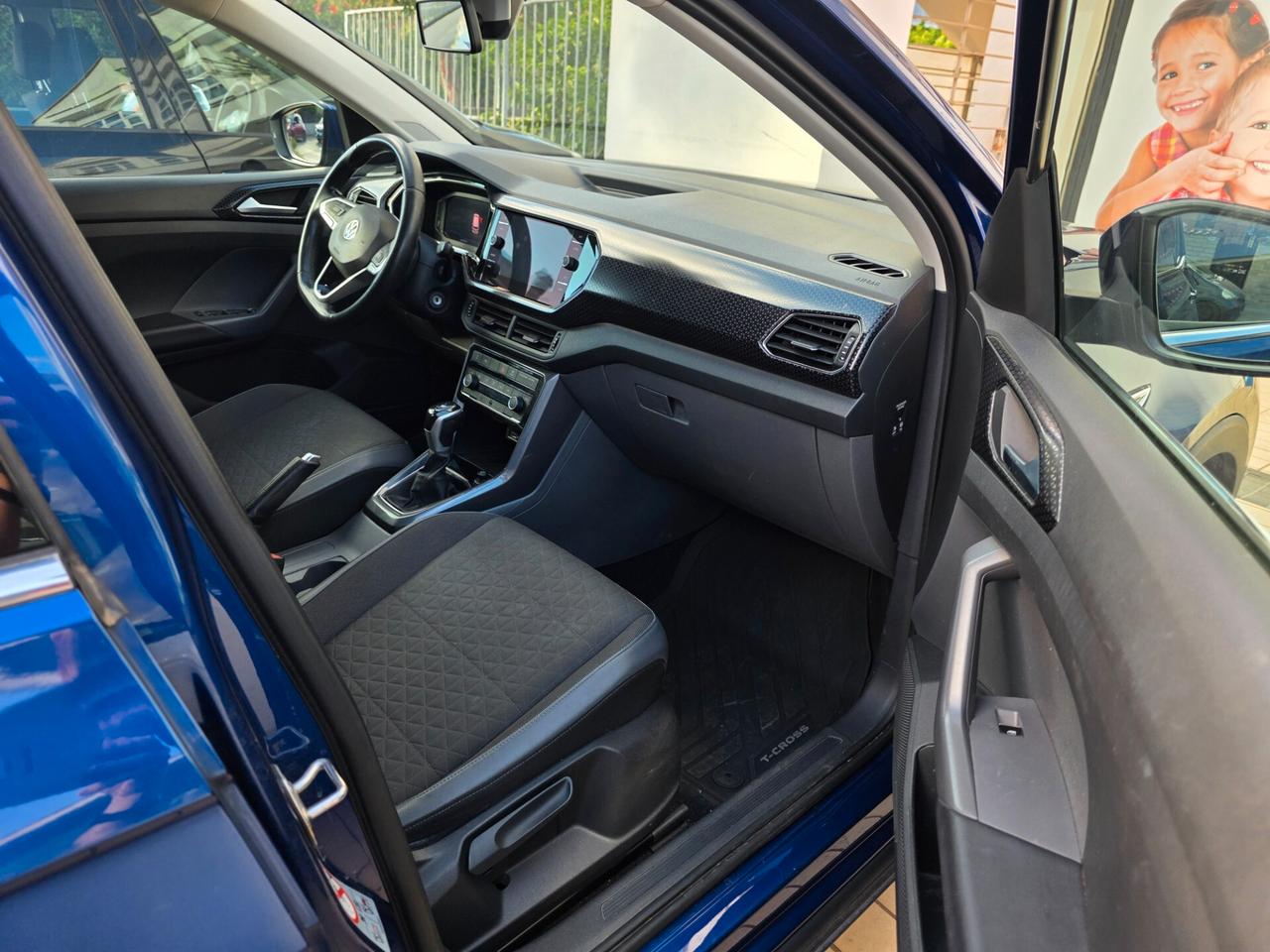Volkswagen T-Cross R-LINE 1.6 TDI DSG SCR Advanced BMT