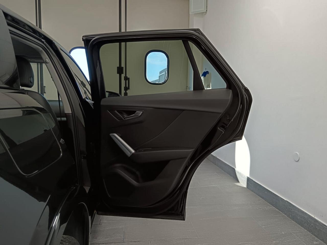Audi Q2 30 TDI S line Edition