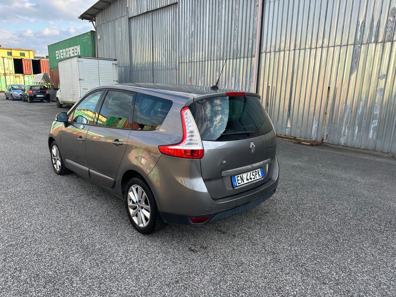 Renault Scenic Scénic 1.6 dci 130CV Dynamique 7 posti