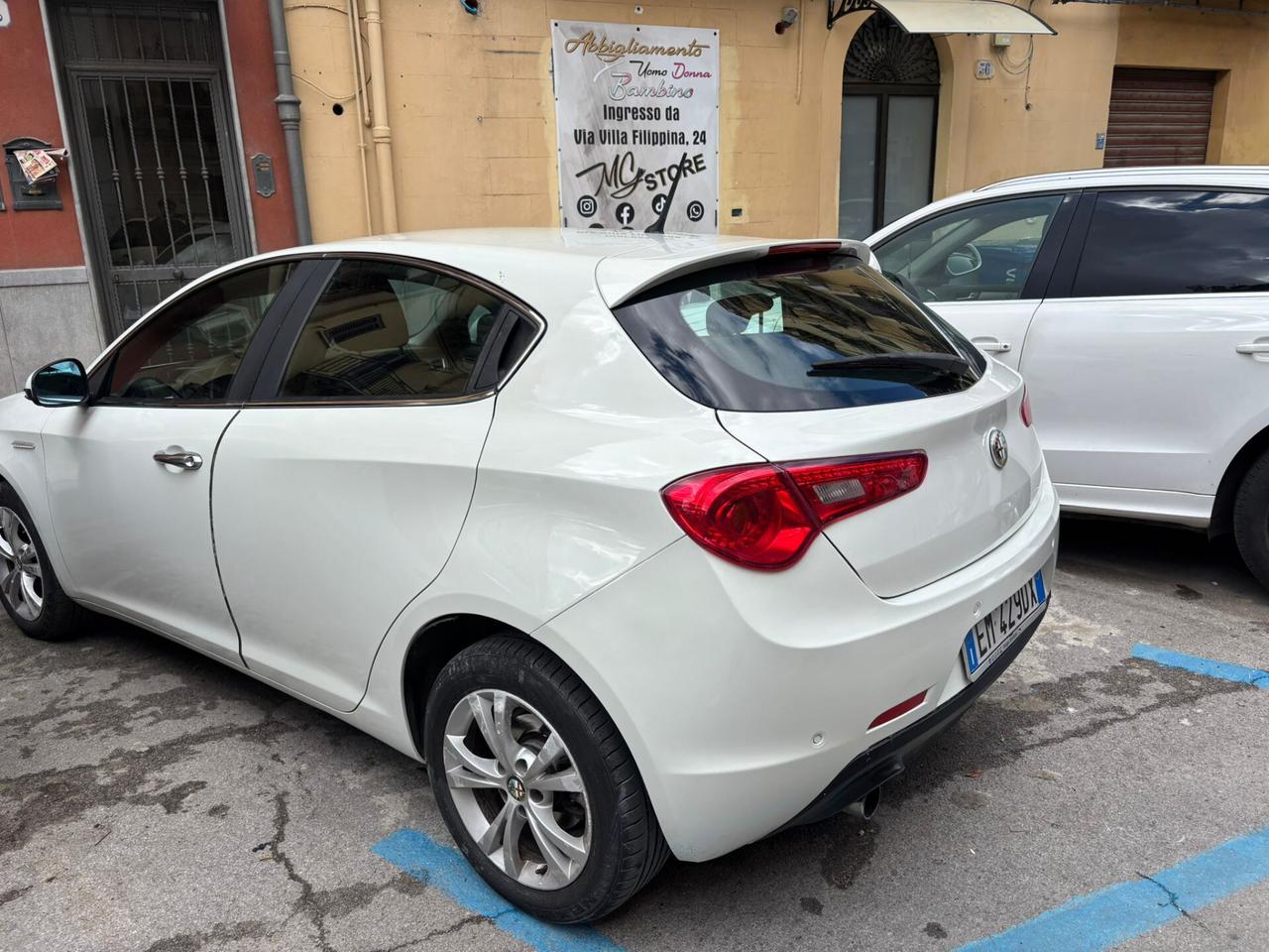 Alfa Romeo Giulietta 1.6 JTDm-2 105 CV NEO PATENTATI FINANZIABILE