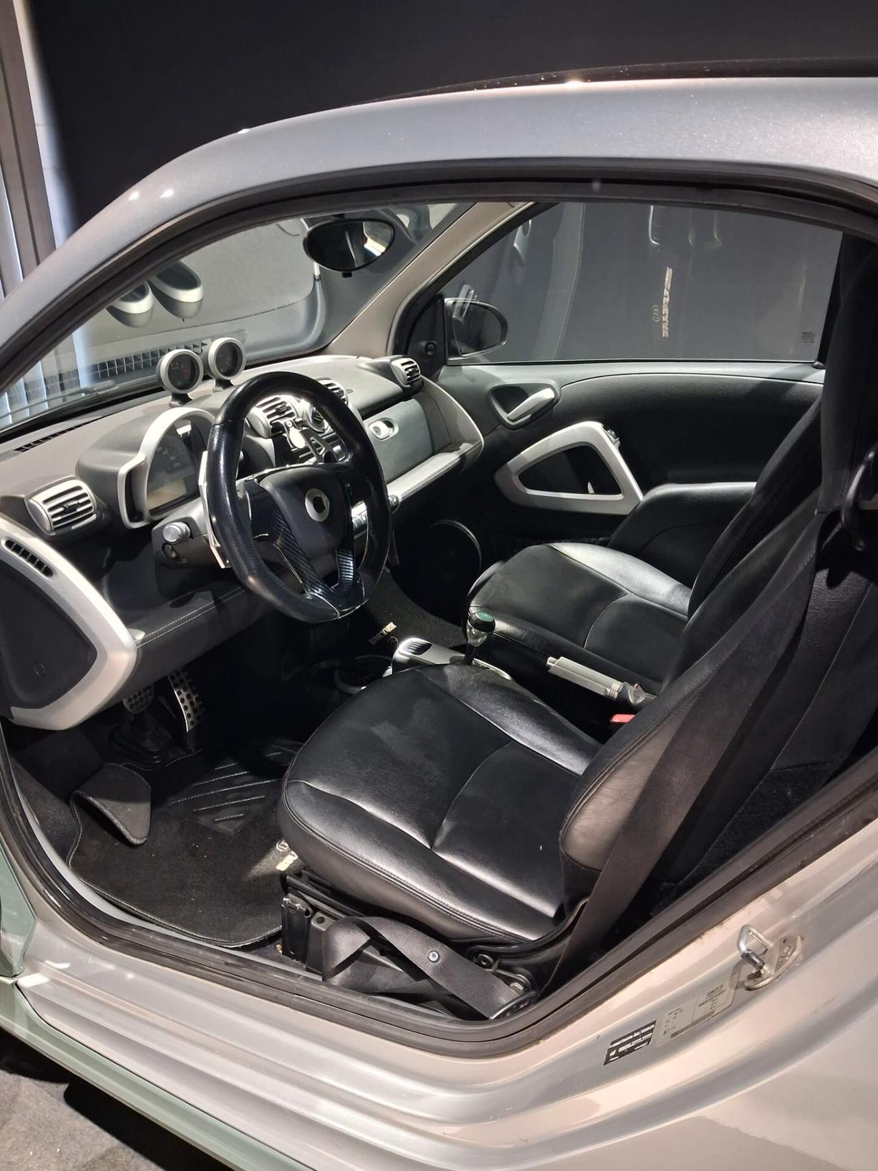 Smart ForTwo 1000 72 kW coupé BRABUS Xclusive