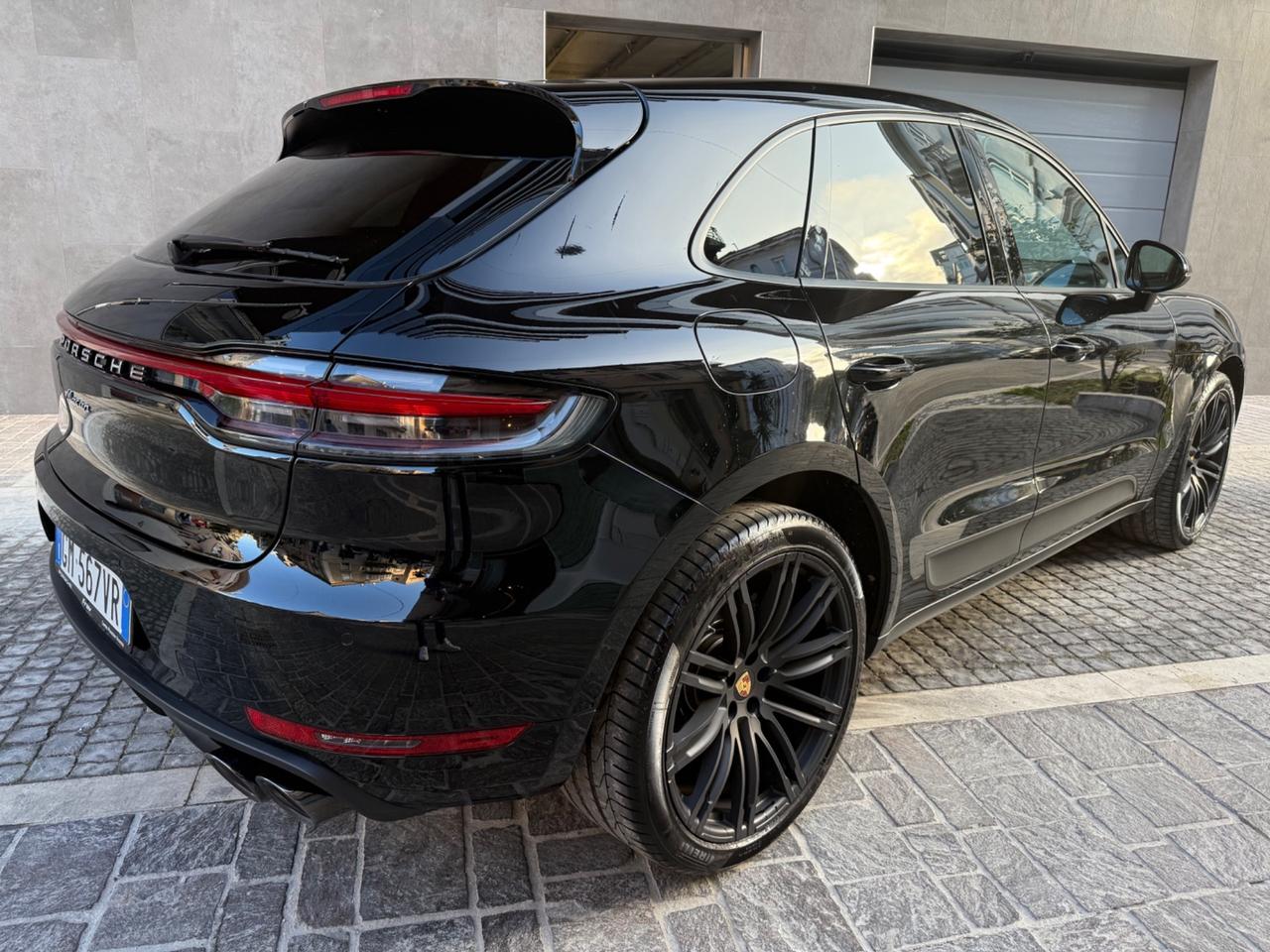 QUALITYCARS PESCARA PROPONE :Porsche Macan 2.0