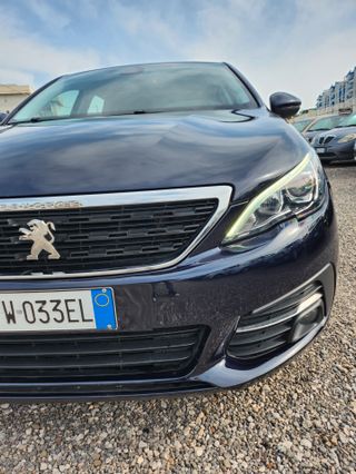 Peugeot 308 BlueHDi 130 S&S SW Active