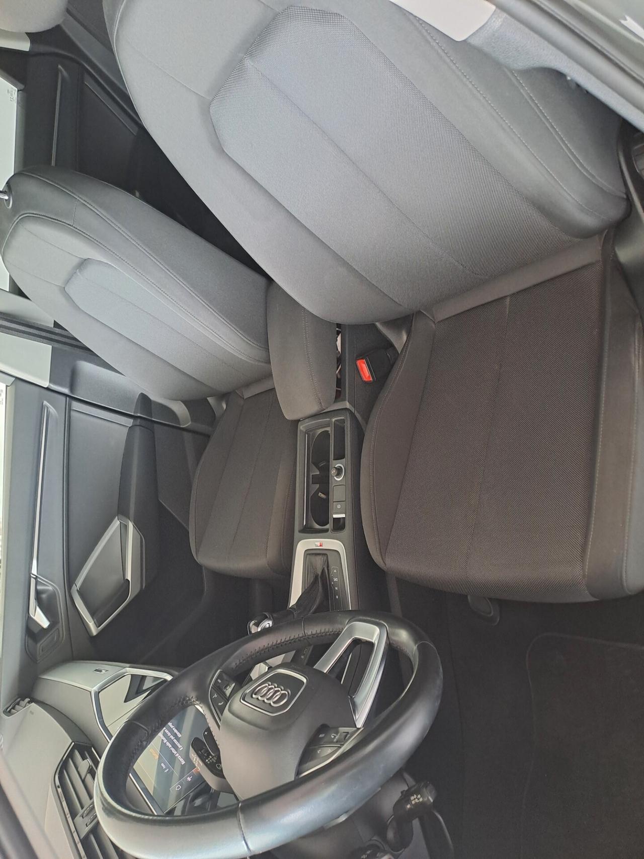 Audi Q3 35 TDI S tronic 150cv