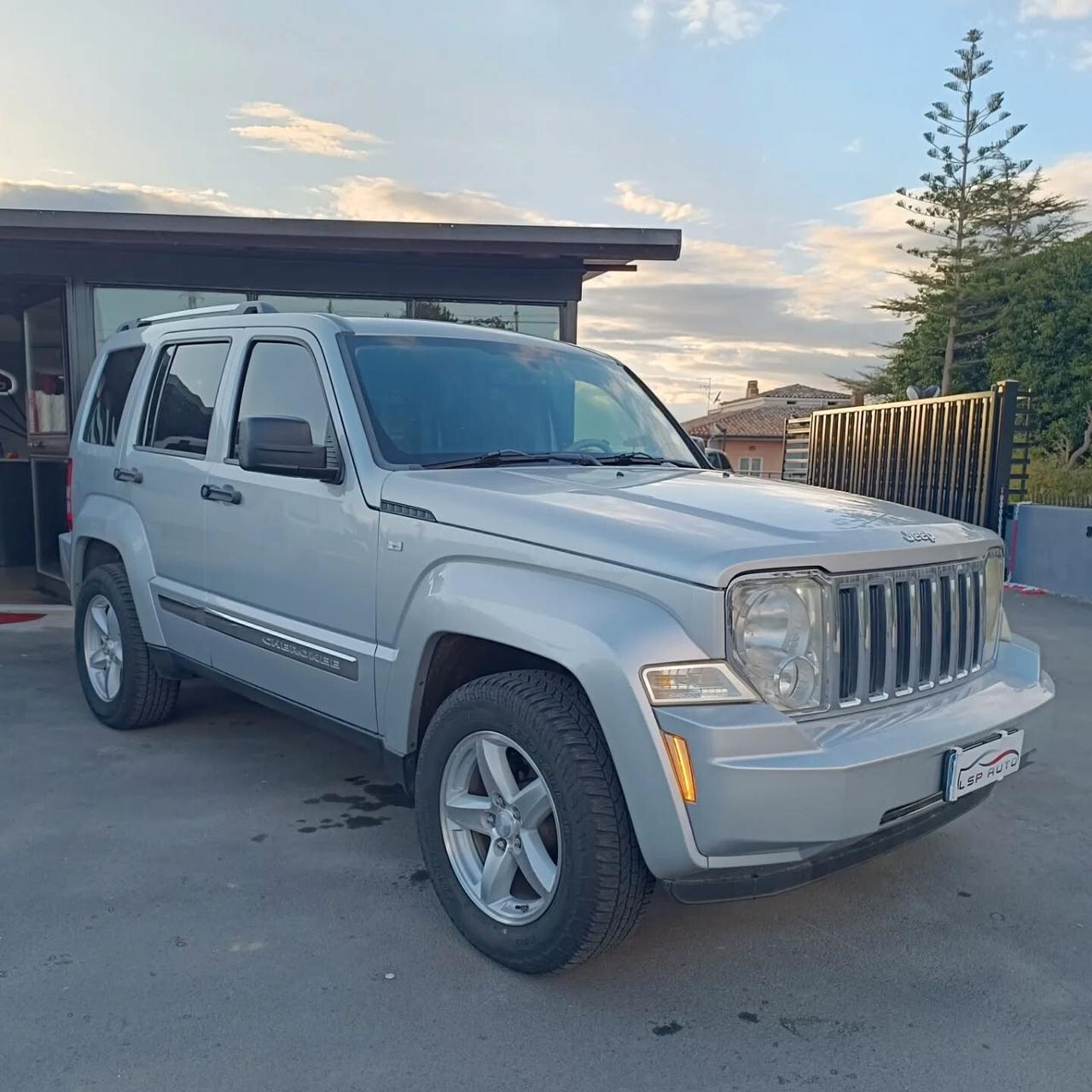 Jeep Cherokee 2.8 CRD DPF Limited Auto