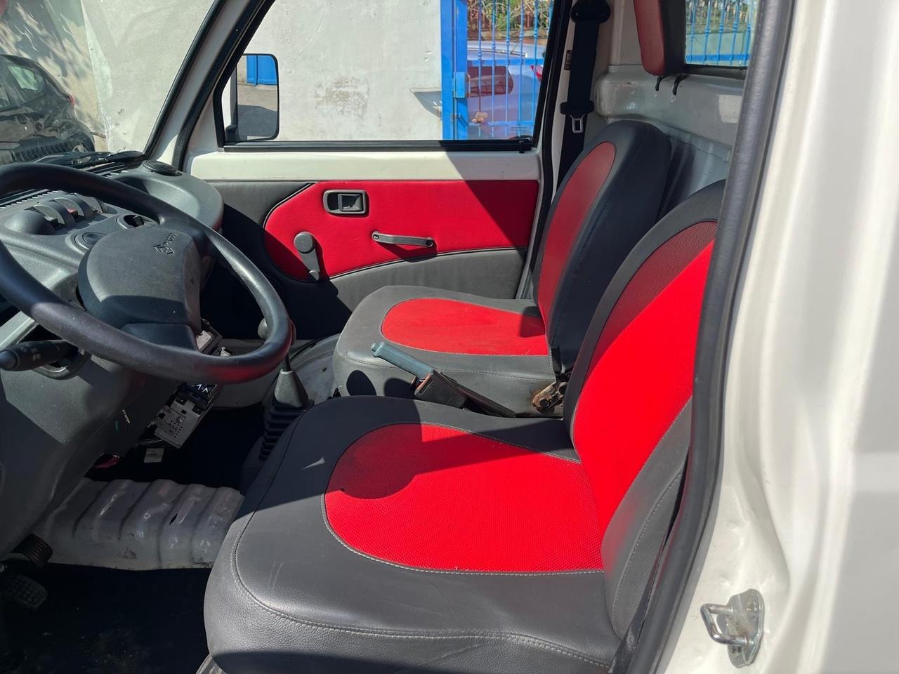 Piaggio quargo con vasca/rib.-700 cc- Diesel -2014