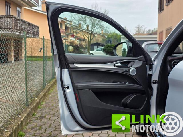 ALFA ROMEO Stelvio 2.0 Turbo 280 CV AT8 Q4 Competizione