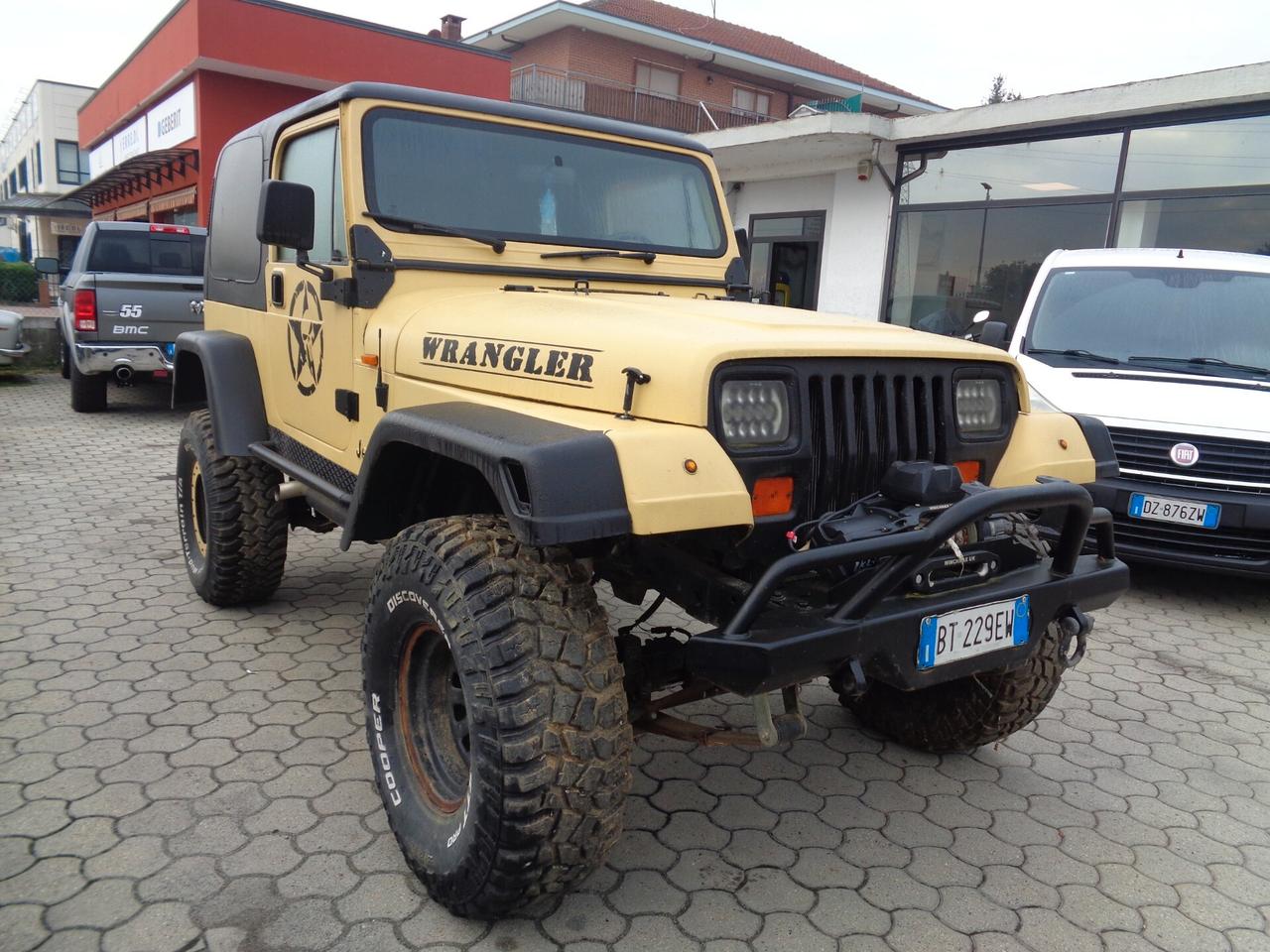 Jeep Wrangler YJ 4.0