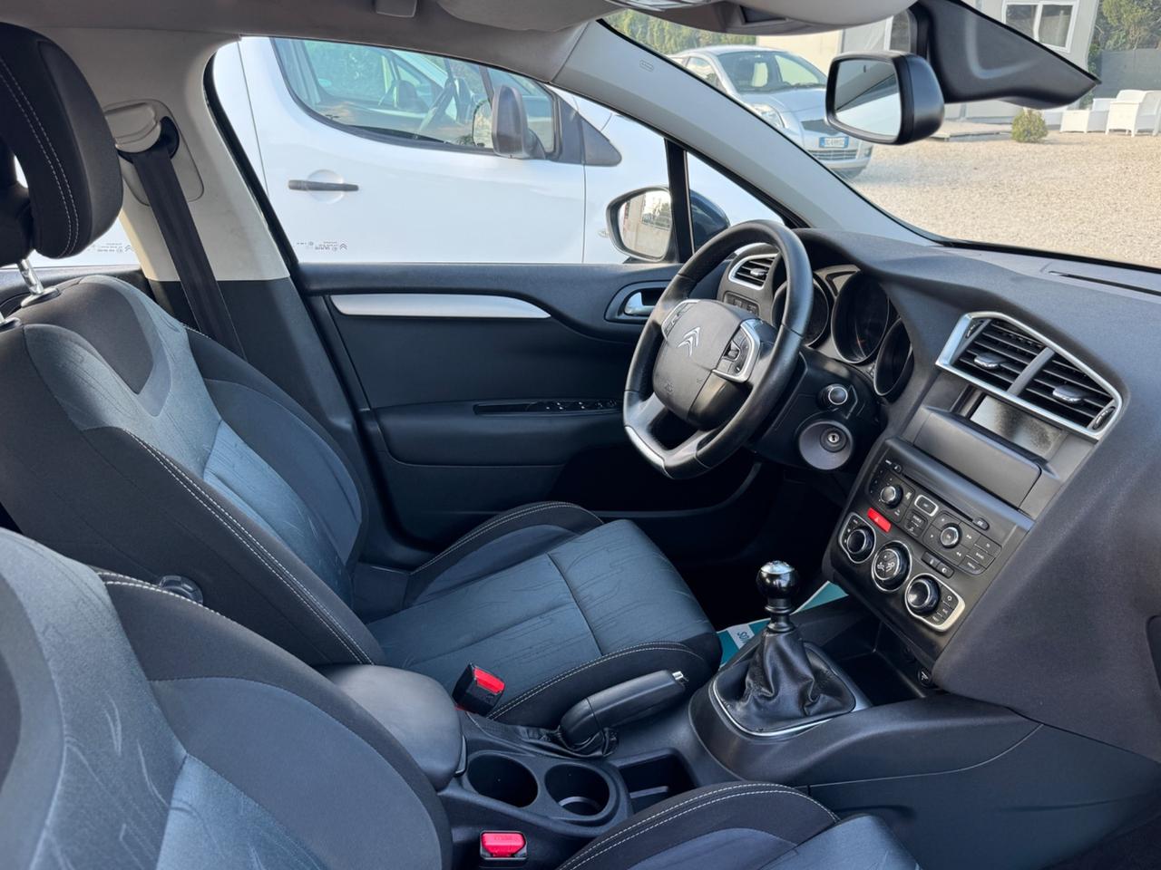 Citroen C4 1.6 e-HDi 115 Exclusive