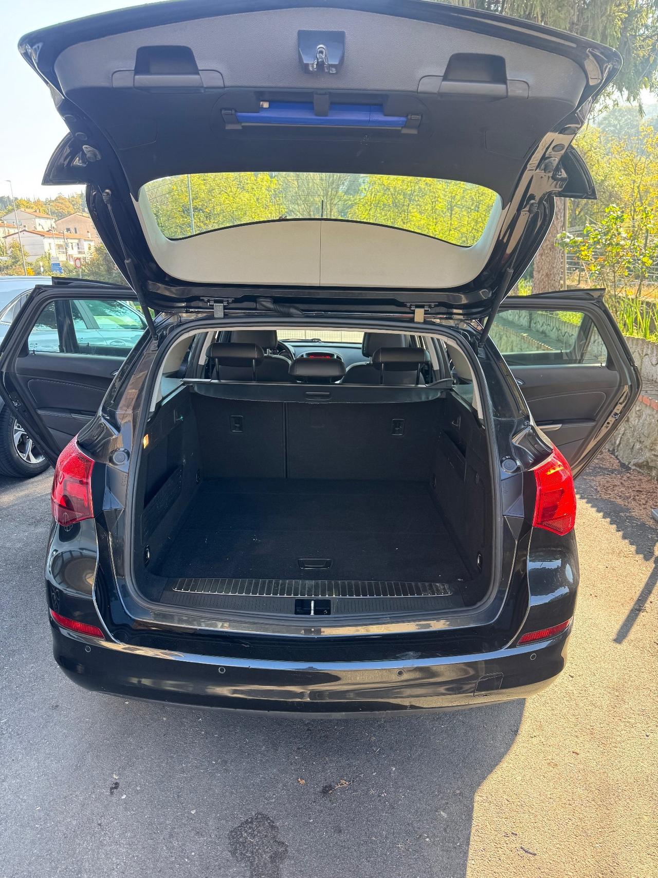 Opel Astra 1.7 CDTI 110CV Sports Tourer Cosmo