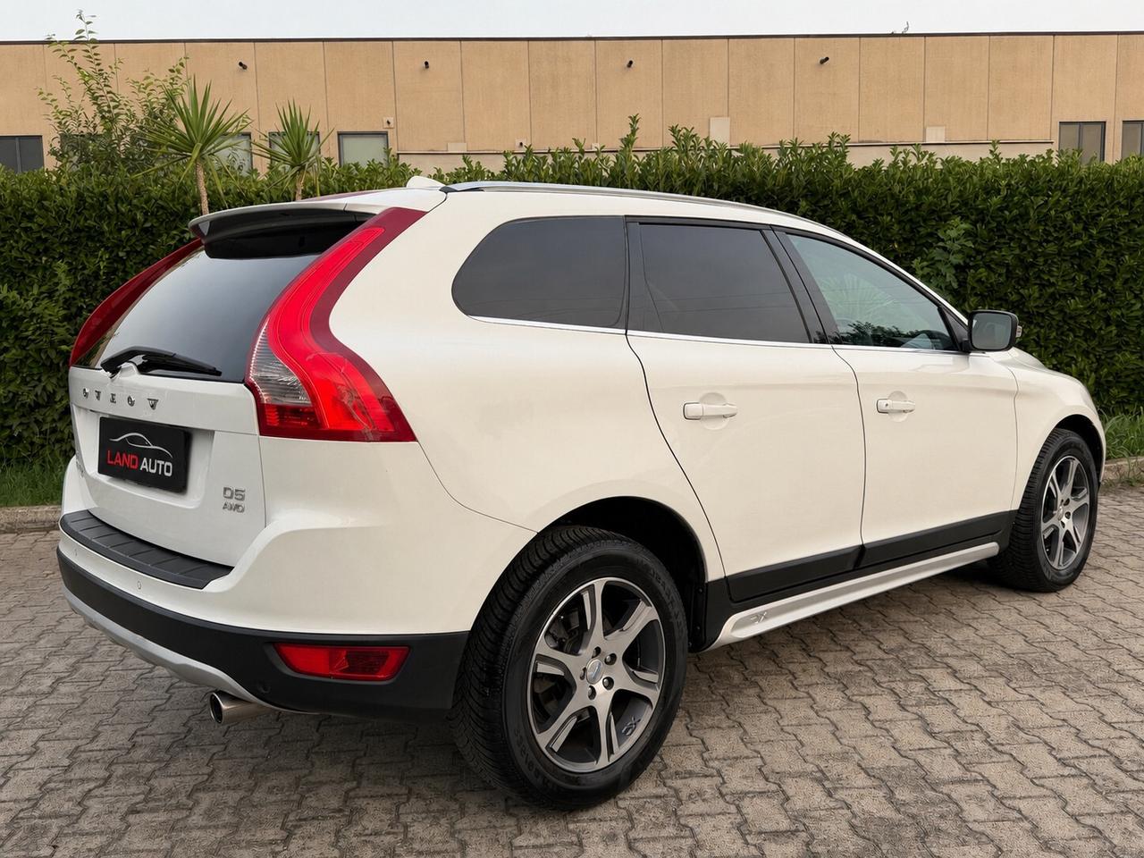 Volvo XC 60 D3 2.0 163CV 2011 - AUTOMATICA