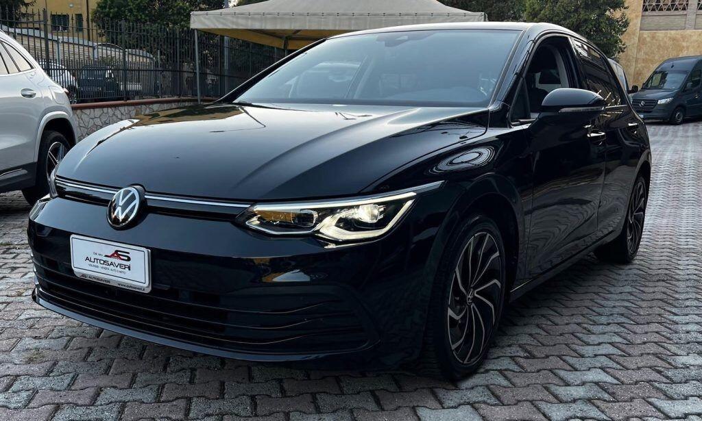 VOLKSWAGEN Golf 1.0 eTSI EVO DSG Life