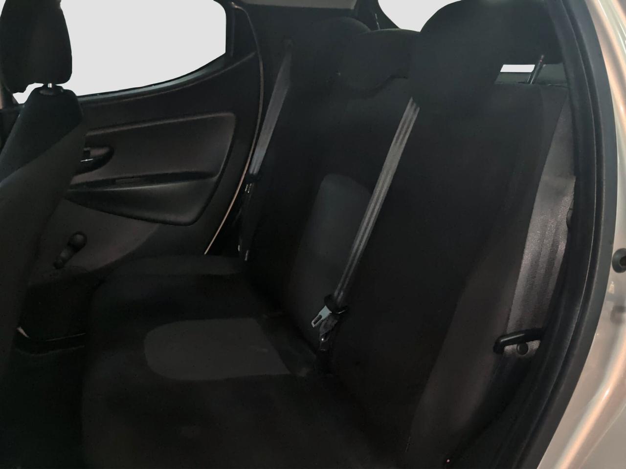 Lancia Ypsilon 1.3 MJT 16V 95 CV 5 porte S&S Platinum 2012