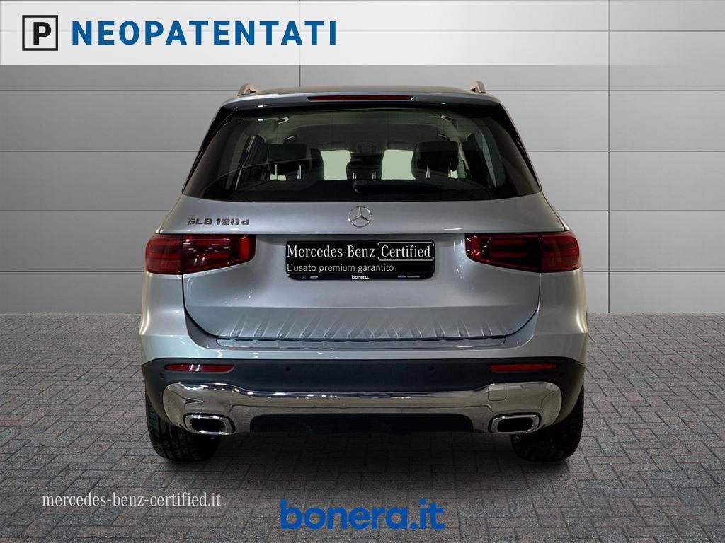 Mercedes GLB 180 D Progressive Advanced 8G-DCT