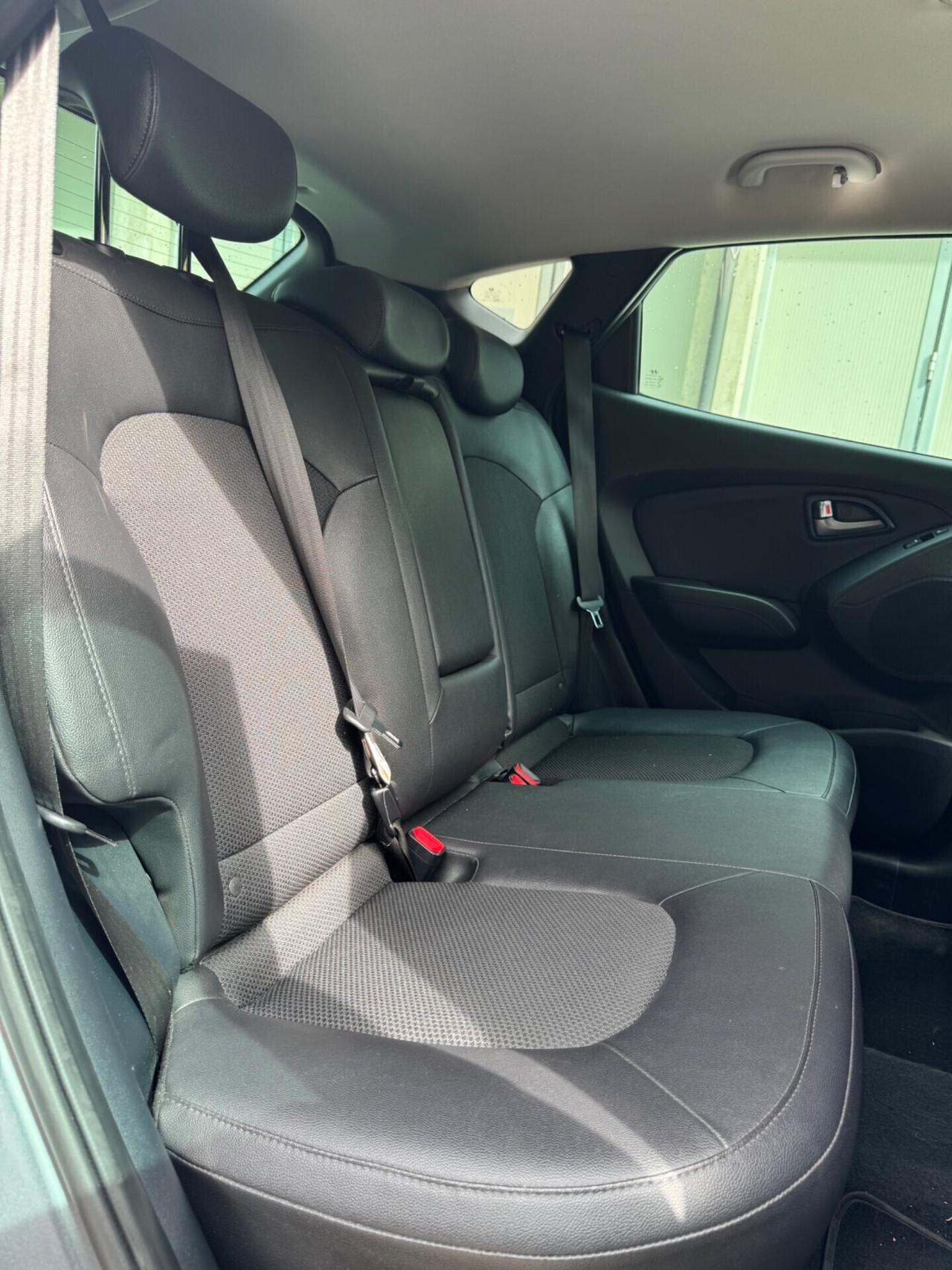 Hyundai ix35 1.7 CRDi 2WD Xpossible – 78.000 km – Grigio