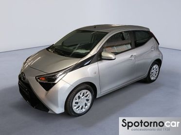 Toyota Aygo Aygo Connect 1.0 VVT-i 72 CV 5 porte x-play