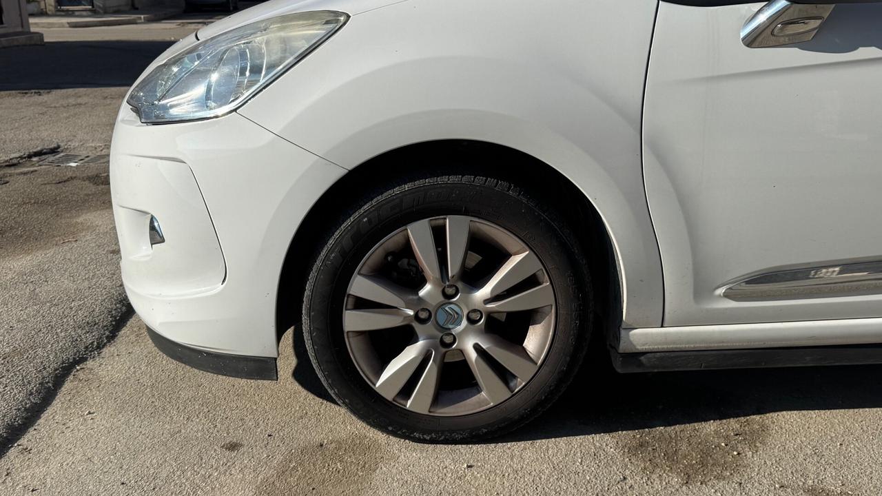 Ds DS3 3 1.4 VTi 95 Chic GPL-2011
