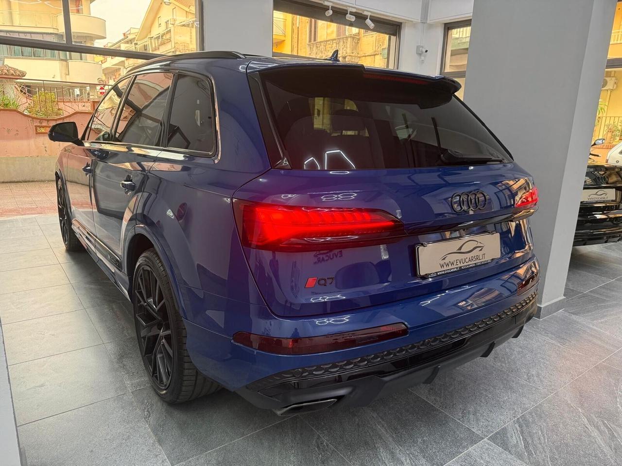 Audi Q7 SUV 55 TFSI quattro tiptronic S line Edition