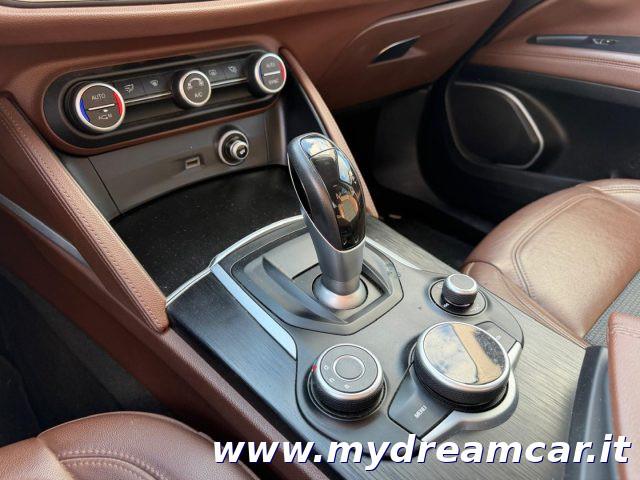 ALFA ROMEO Stelvio 2.2 Turbodiesel 180 CV AT8 RWD Super