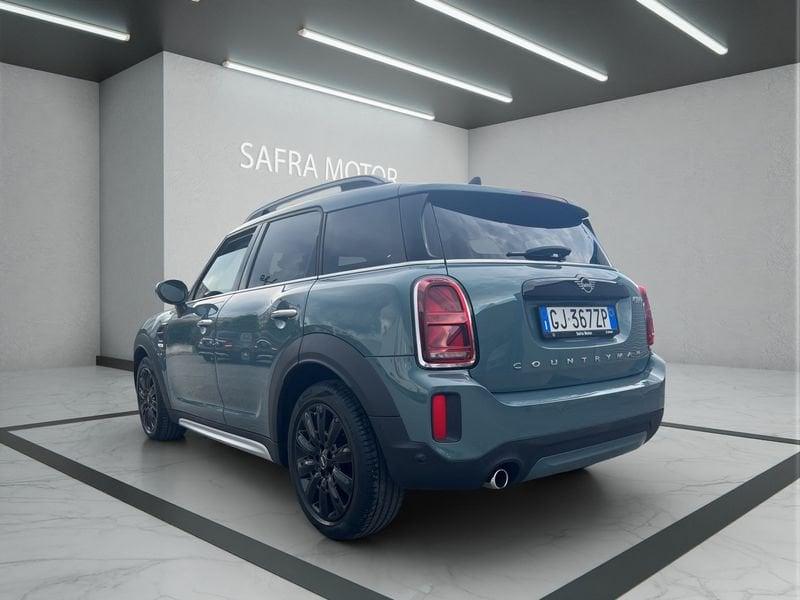 MINI Countryman Cooper D Essential automatica