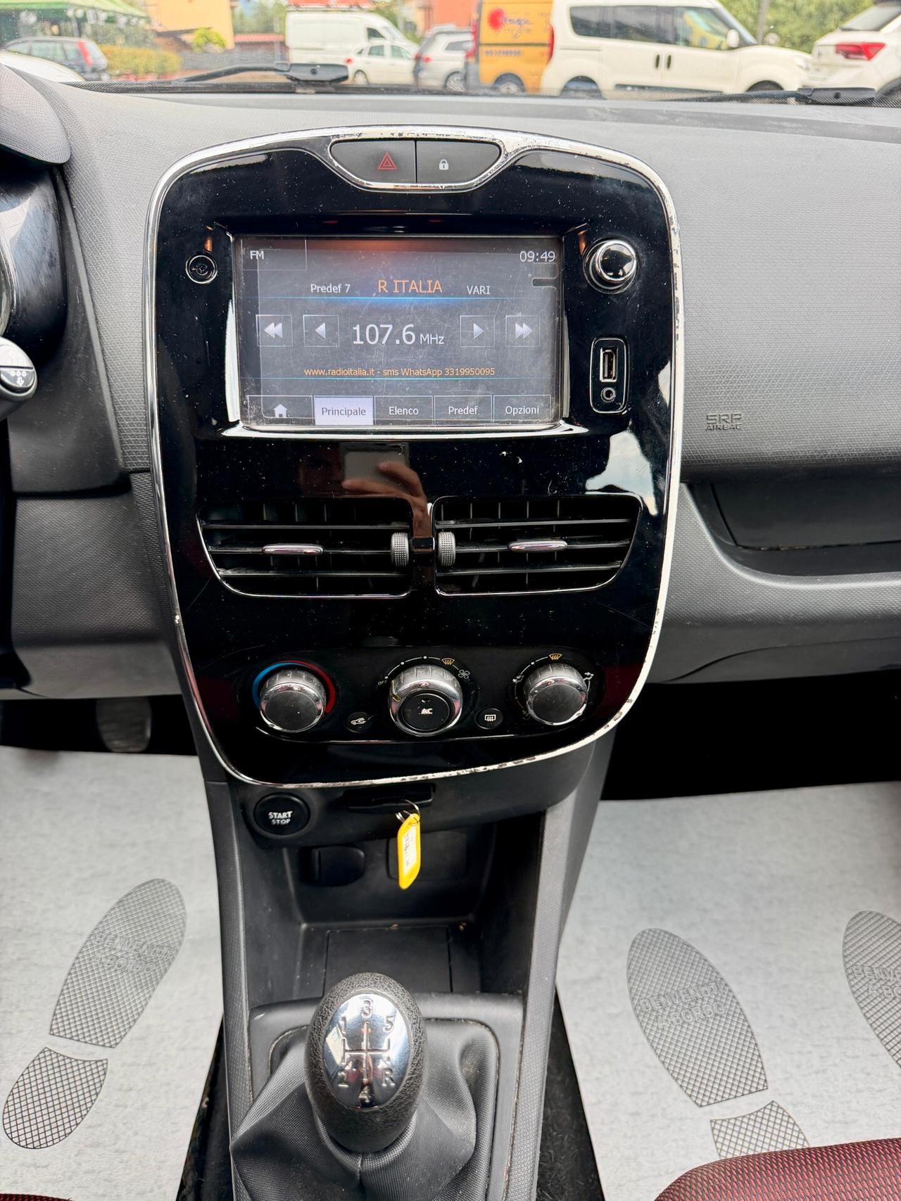 Renault Clio 1.2 75CV 5 porte Live - ok neopatentato