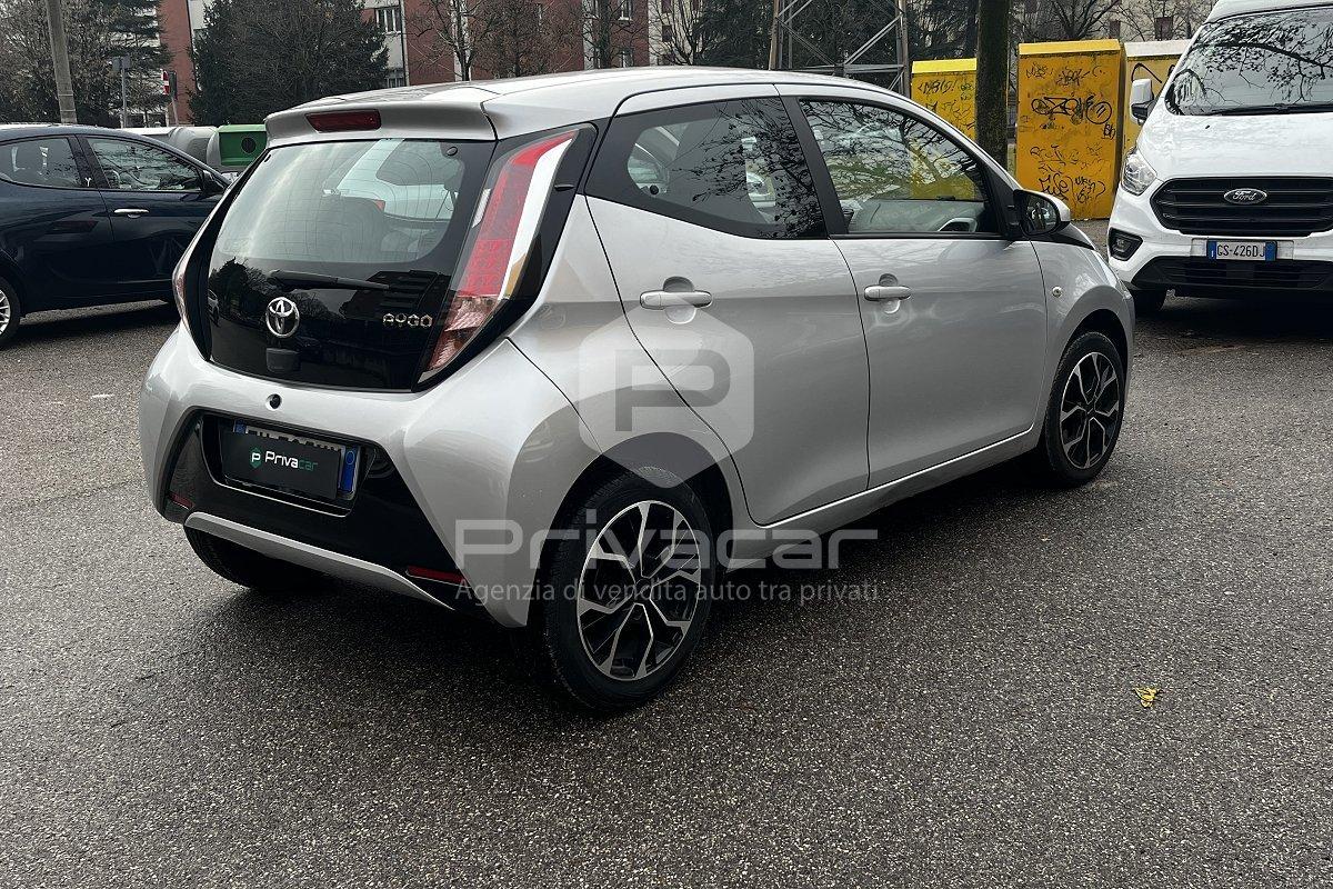 TOYOTA Aygo 1.0 VVT-i 69 CV 5 porte x-wave
