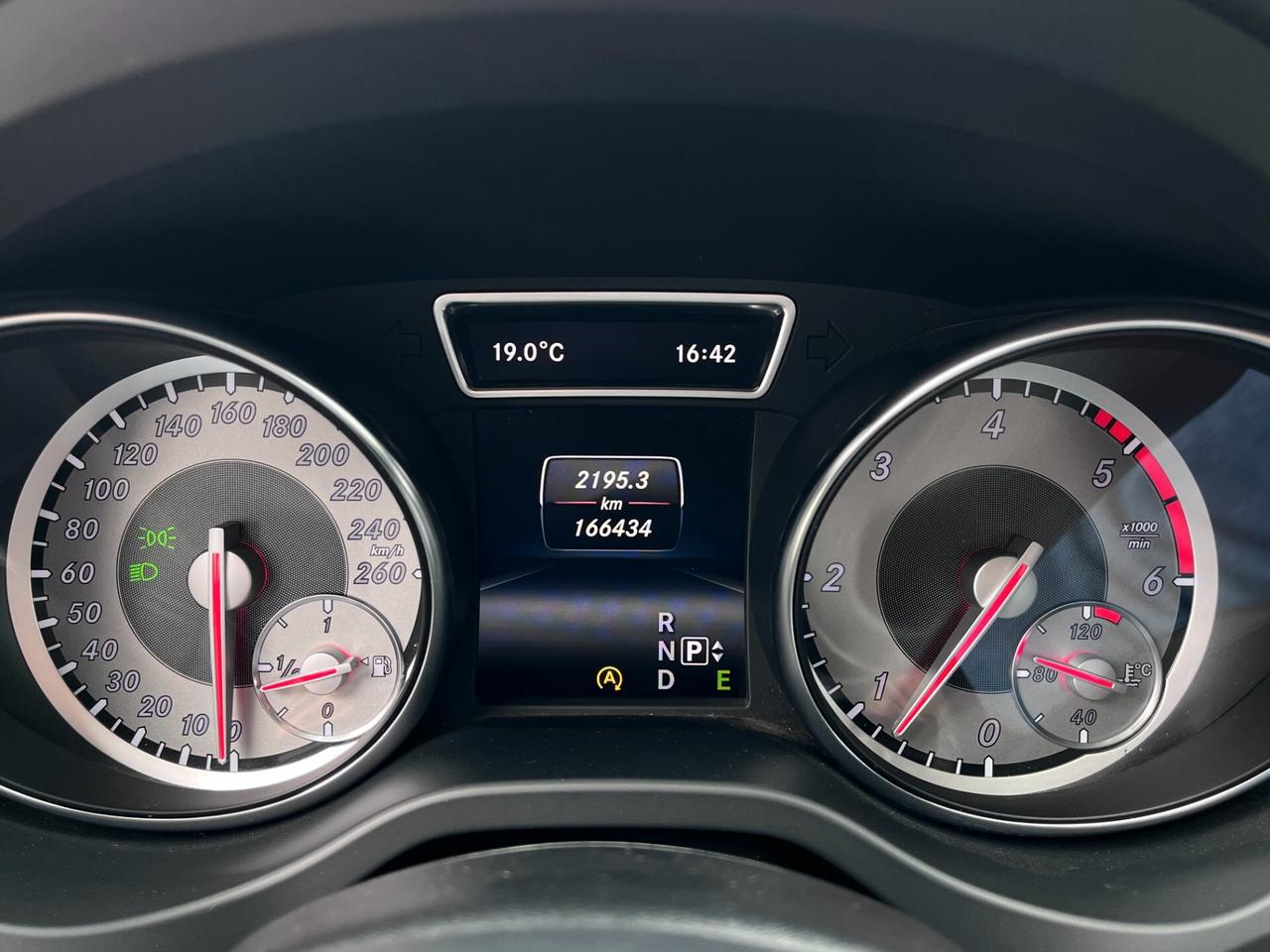 Mercedes-benz GLA 200 CDI Automatic Sport