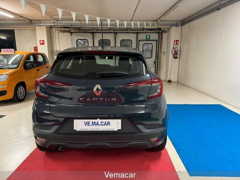 Renault Captur Captur TCe 90 CV Life RADIO CLIMA BT- SOLO KM 21300! NEOPATENTATI !!