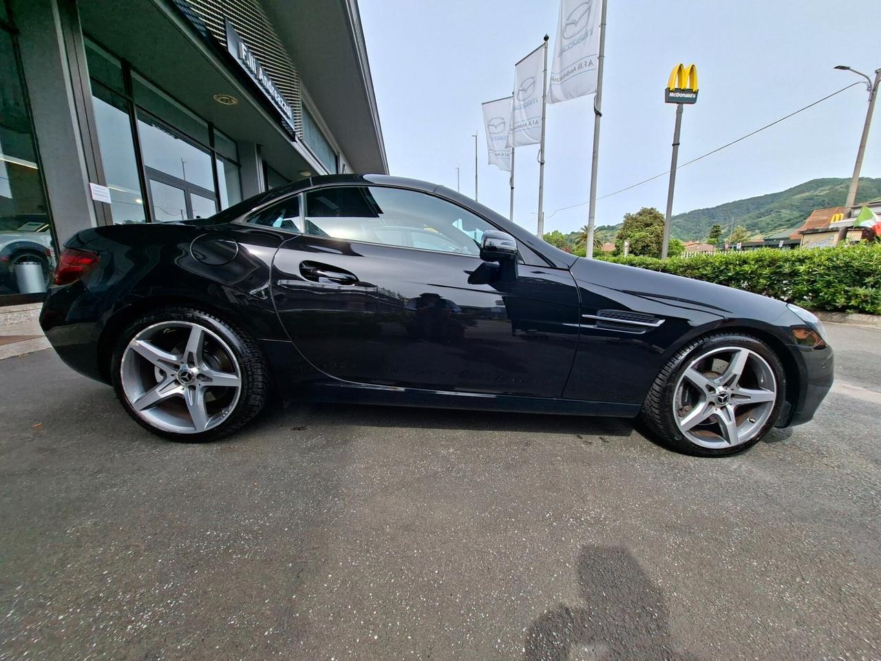 Mercedes-benz SLC 180 AMG line