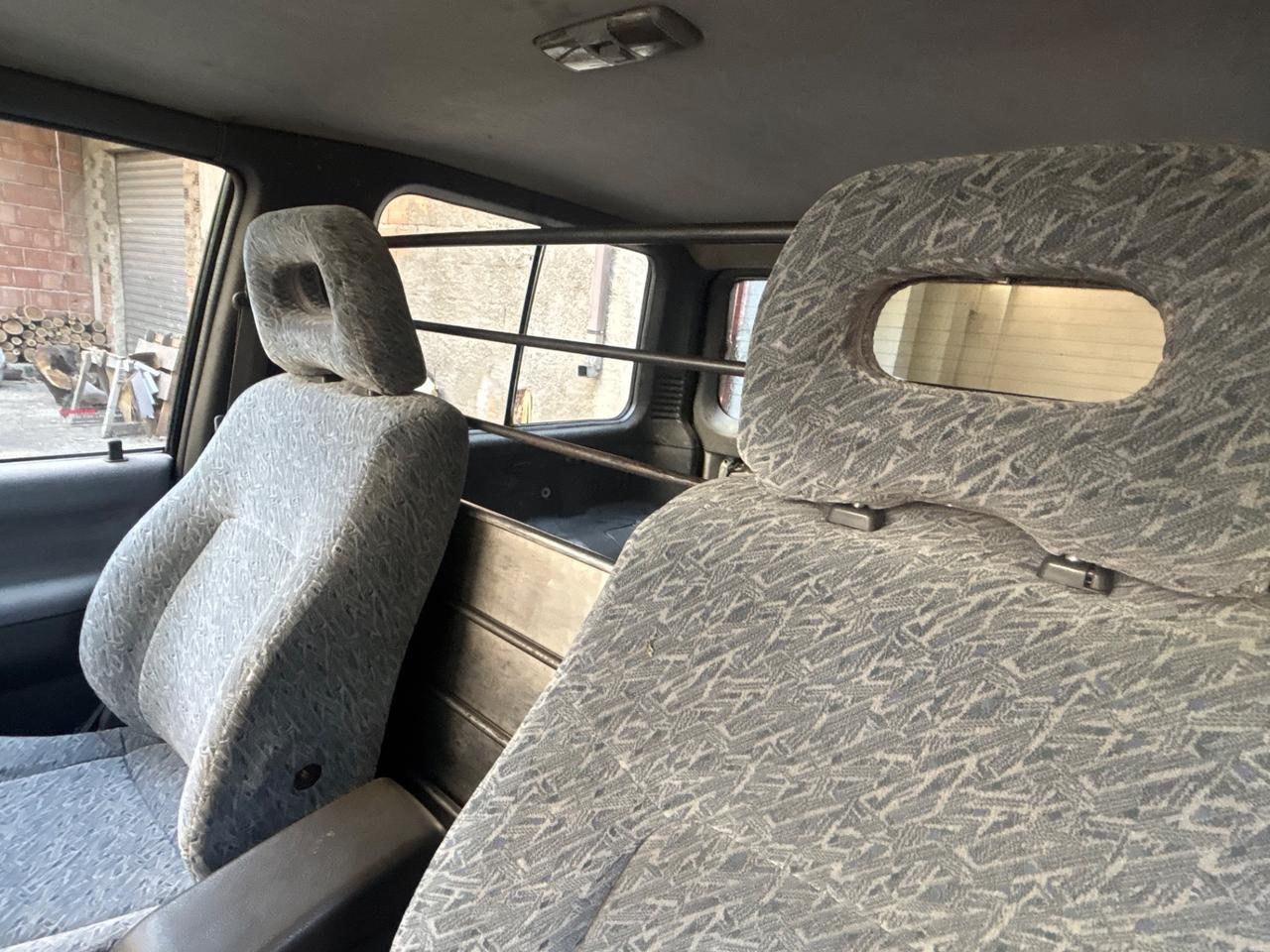 Mitsubishi Pajero 2.8 TDI MT GLS Target Autocarro