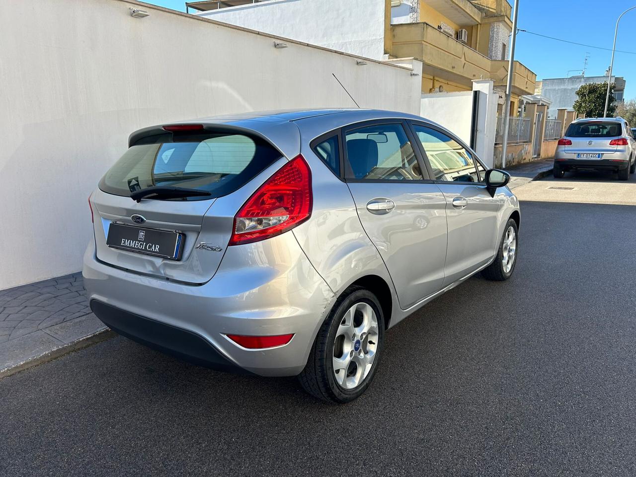 Ford Fiesta 1.4 TDCi 70CV 5p TITANIUM-2011