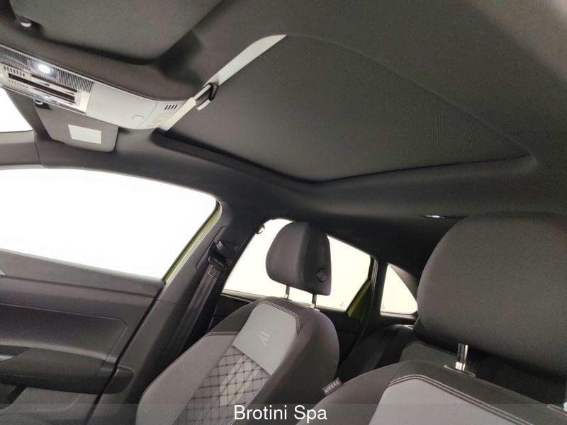 Volkswagen Taigo 1.0 TSI 81kW R-Line