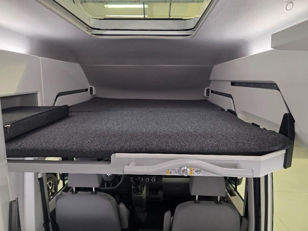 CAMPER VAN VOLKSWAGEN GRAND CALIFORNIA