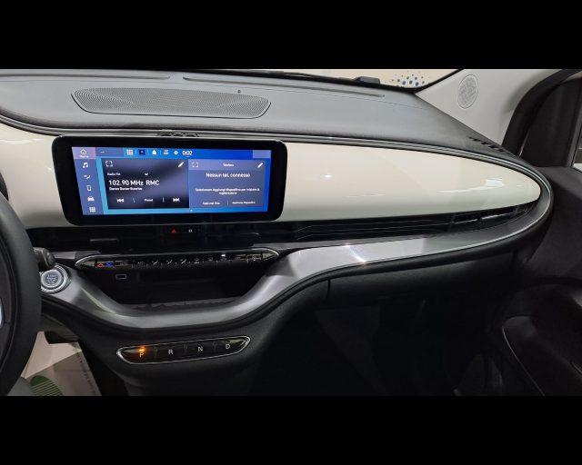 FIAT 500e 3+1 42 kWh