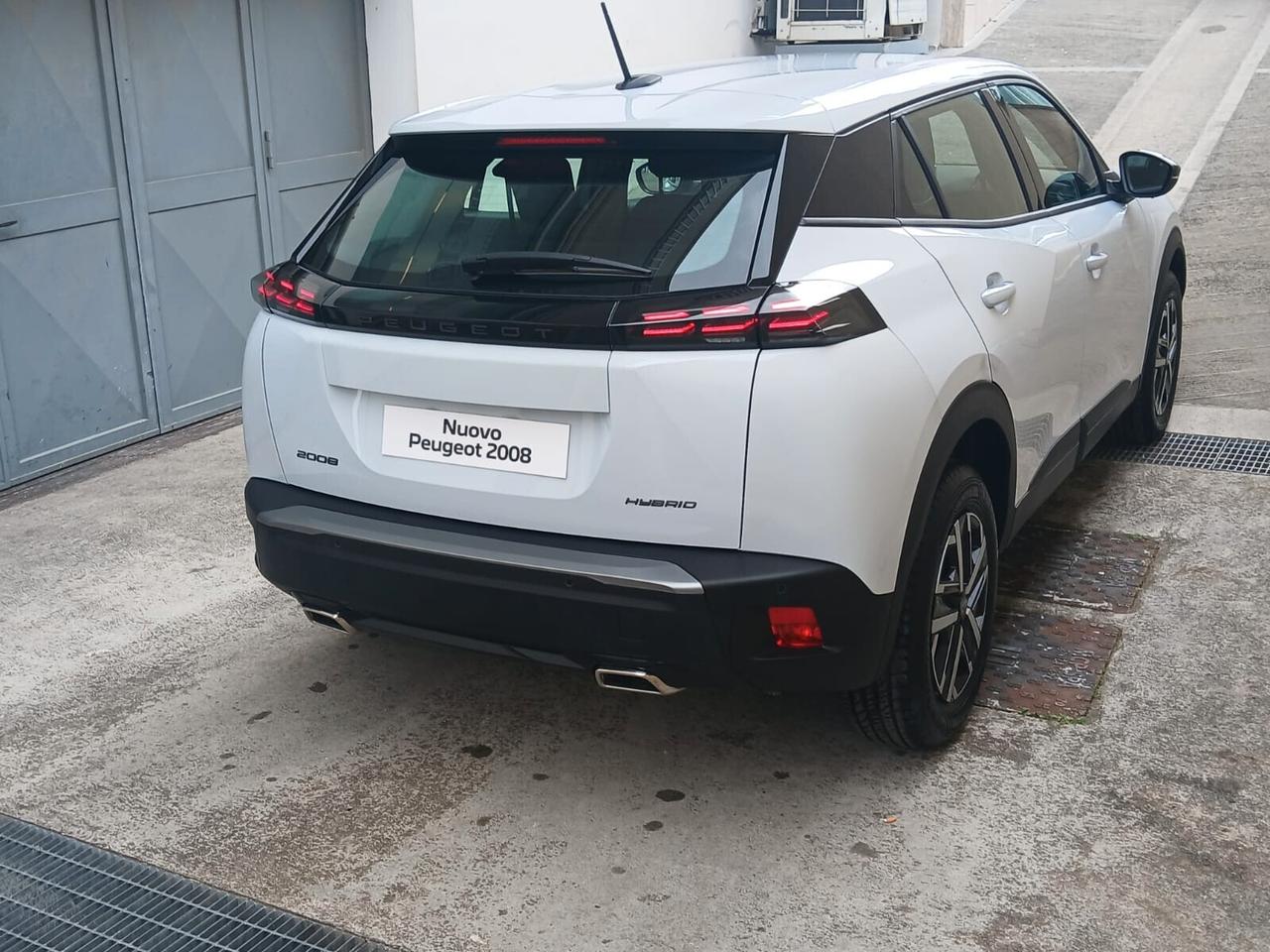 Peugeot 2008 Hybrid 145 e-DCS6 Style